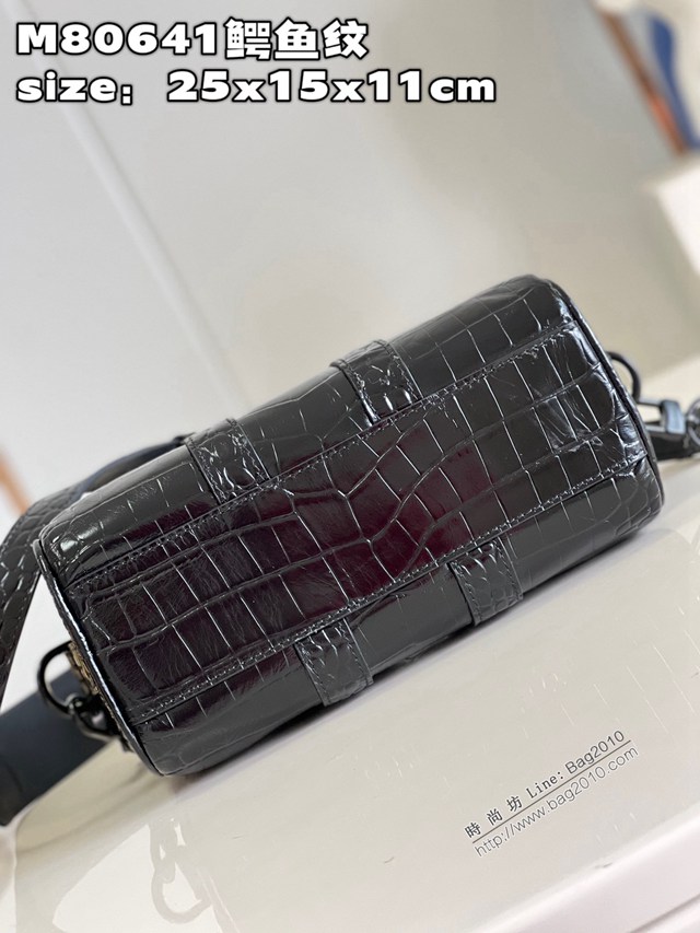 LV專櫃2023新款Keepall系列迷你版手提包 M80641鱷魚紋 路易威登男士手袋 dn1450